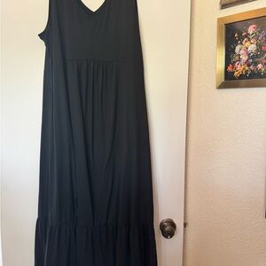 Cuddl Duds Black Sleeveless V-Neck Maxi Dress